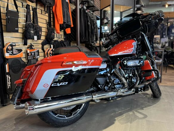 2024 Harley-Davidson CVO Street Glide, оранжевый, 4900000 рублей - вид 25