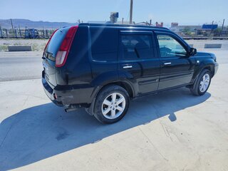 2006 Nissan X-Trail I Рестайлинг, чёрный, 680000 рублей, вид 3