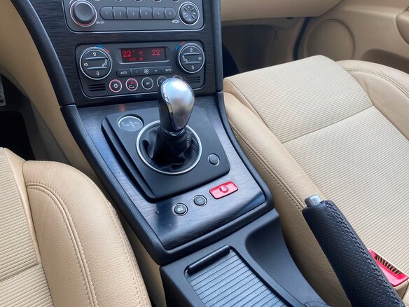 2011 Alfa Romeo 159, красный - вид 12