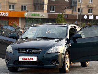 2009 Kia Ceed I, зелёный, 580000 рублей, вид 5