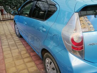 2014 Toyota Aqua I, голубой, 1150000 рублей, вид 3