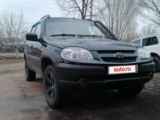 2015 Chevrolet Niva I Рестайлинг, чёрный, 620000 рублей, вид 2