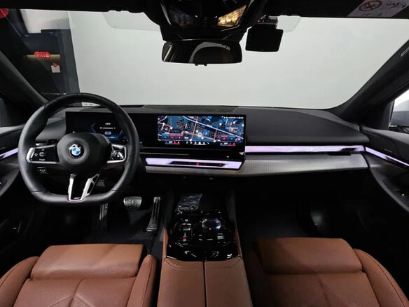 2025 BMW 5 серии 530i VIII (G60/G61/G68), серый, 8569000 рублей - вид 6