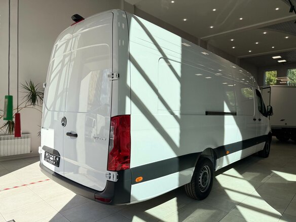 2025 Mercedes-Benz Sprinter, белый, 8900000 рублей - вид 5