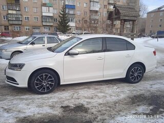 2015 Volkswagen Jetta VI Рестайлинг, белый, 1100000 рублей, вид 5