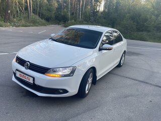 2012 Volkswagen Jetta VI, белый, 1070000 рублей, вид 1