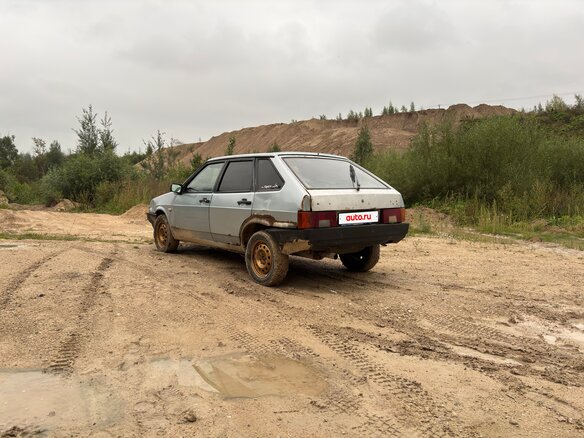 2002 Lada (ВАЗ) 21093i, серебристый, 90000 рублей - вид 5