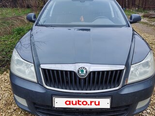 2012 Skoda Octavia II (A5) Рестайлинг, серый, 700000 рублей, вид 1