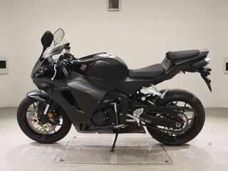 2024 Honda CBR 600RR, чёрный, 1390000 рублей, вид 2