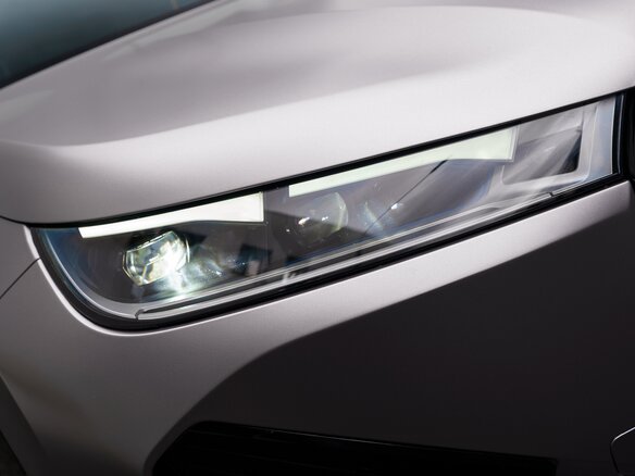 2022 BMW iX xDrive40 I (I20), серый, 7900000 рублей - вид 6