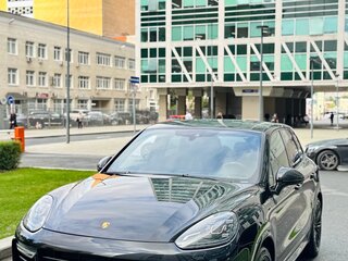 2016 Porsche Cayenne GTS II Рестайлинг (958), чёрный, 4200000 рублей, вид 2