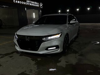 2020 Honda Accord X, белый, 2590000 рублей, вид 4