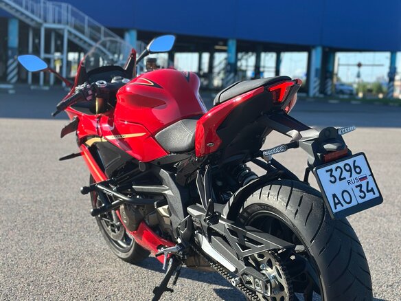 2025 QJMotor SRK 600 RC, красный, 620000 рублей - вид 3
