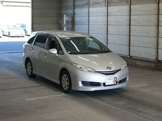 2012 Toyota Wish II, серебристый, 1000000 рублей, вид 1