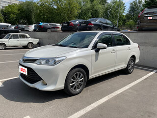 2015 Toyota Corolla Axio XI (E160, E170, E180) Рестайлинг 1, белый, 1000000 рублей, вид 3