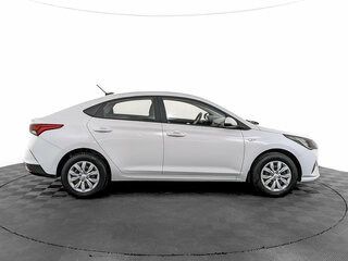 2022 Hyundai Solaris II Рестайлинг, белый, 1620000 рублей, вид 4