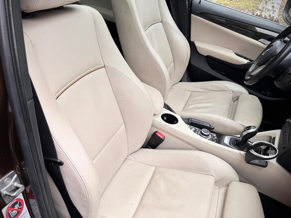 2011 BMW X1 28i I (E84), коричневый, 1500000 рублей - вид 9