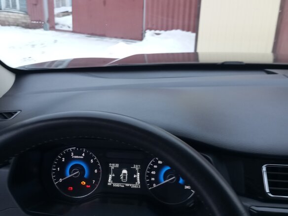 2019 Dongfeng 580 I, коричневый, 1700000 рублей - вид 6