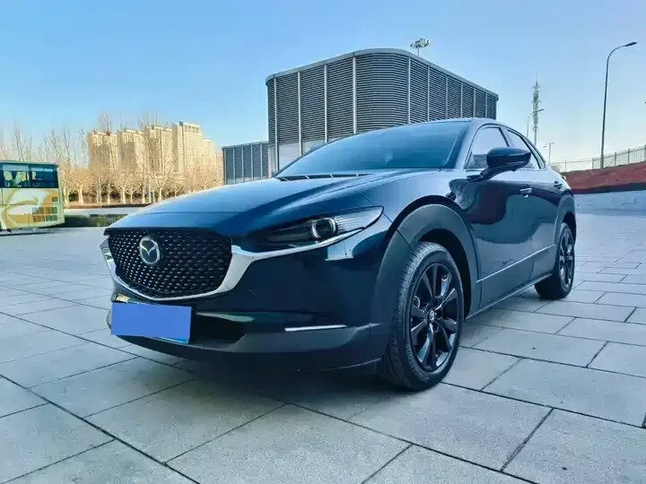 Открыть фотографии: Mazda CX-30 I