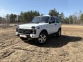 2013 Lada (ВАЗ) 2121 (4x4) I Рестайлинг, белый, 500000 рублей - вид 1
