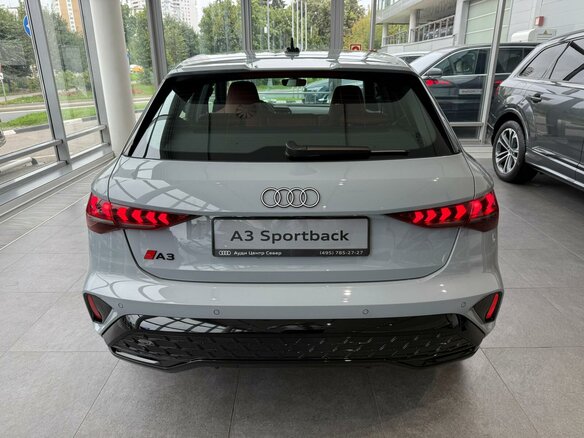 2026 Audi A3 35 TFSI IV (8Y) Рестайлинг, серый, 4700000 рублей - вид 4