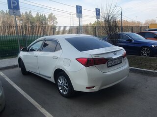 2013 Toyota Corolla XI (E160, E170, E180), белый, 1400000 рублей, вид 5