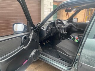 2010 Chevrolet Niva I Рестайлинг, зелёный, 500000 рублей, вид 5