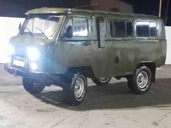 1983 УАЗ 452, зелёный, 450000 рублей