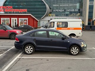 2013 Volkswagen Polo V, синий, 560000 рублей, вид 3