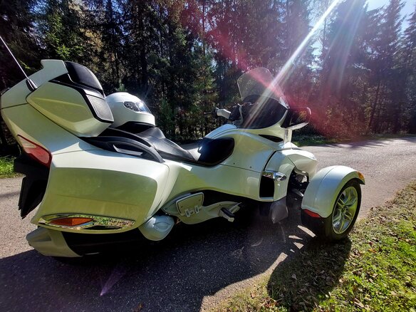 2011 BRP Can-Am Spyder, белый, 1850000 рублей - вид 7