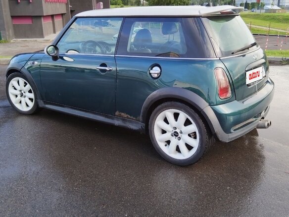 2004 Mini Hatch Cooper S I (R50), зелёный, 450000 рублей - вид 11