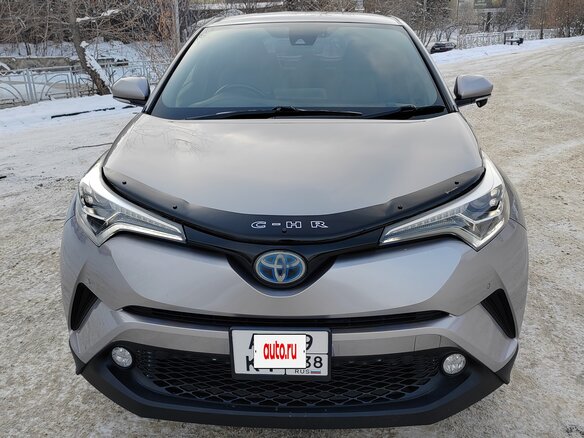 2017 Toyota C-HR I, серебристый, 2400000 рублей - вид 1