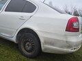 2013 Skoda Octavia II (A5) Рестайлинг, белый, 420000 рублей - вид 4