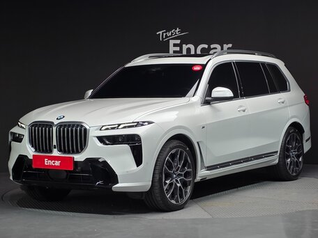 BMW X7 I (G07) Рестайлинг
