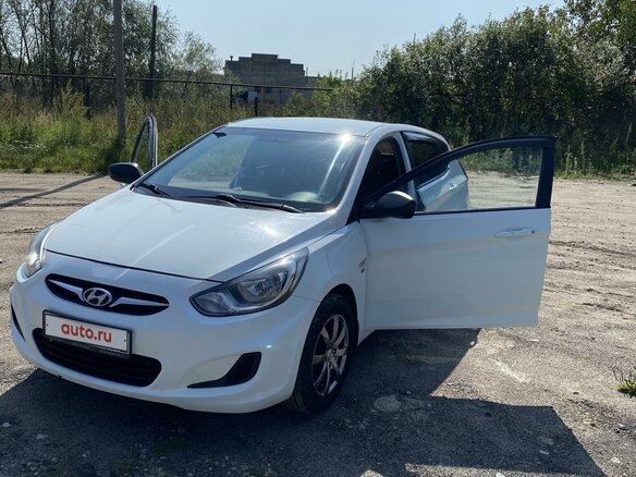 2011 Hyundai Solaris I, белый, 670000 рублей - вид 7