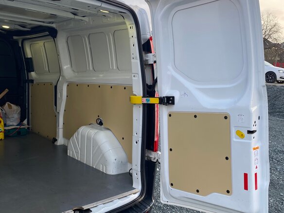2017 Ford Transit Custom LWB I Рестайлинг, белый, 2700000 рублей - вид 18