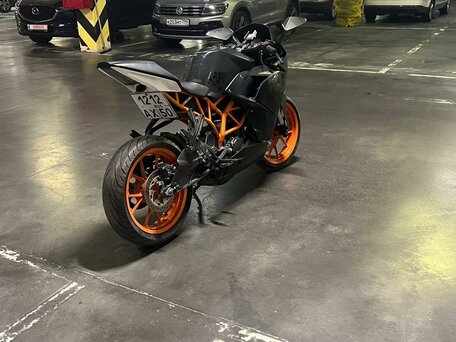 2014 KTM RC 200, чёрный, 299999 рублей, вид 4
