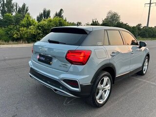 2023 Audi Q2 L 35 TFSI I Рестайлинг, серебристый, 2000000 рублей, вид 2