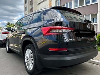 2019 Skoda Kodiaq I, чёрный, 2200000 рублей, вид 3
