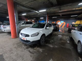 2011 Nissan Qashqai I Рестайлинг, белый, 1050000 рублей, вид 1