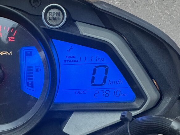 2019 Bajaj Pulsar NS 200, чёрный, 180000 рублей - вид 5