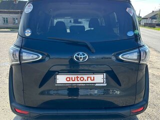 2020 Toyota Sienta II Рестайлинг, чёрный, 1599999 рублей, вид 4