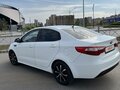 2013 Kia Rio 4-speed III, белый, 950000 рублей - вид 8