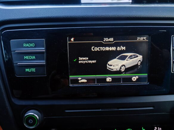 2016 Skoda Octavia III (A7), чёрный, 885000 рублей - вид 18