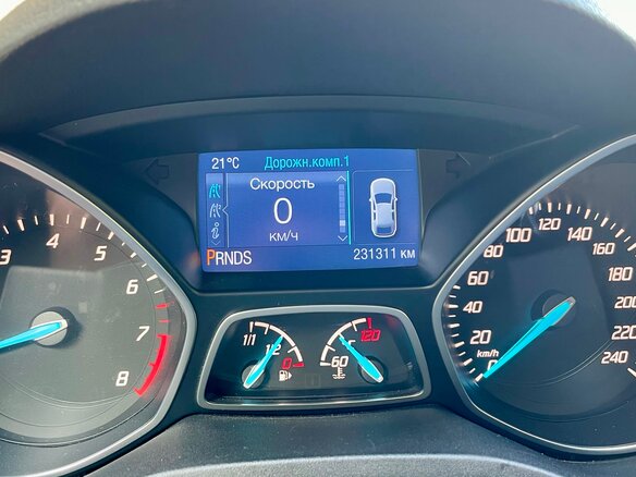 2016 Ford Kuga II, серый, 1200000 рублей - вид 9