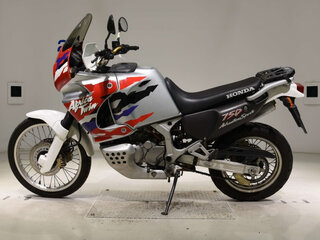 1997 Honda XRV 750 Africa Twin, белый, 560000 рублей, вид 2