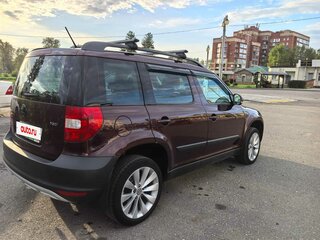 2012 Skoda Yeti I, пурпурный, 800000 рублей, вид 5