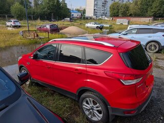 2013 Ford Kuga II, красный, 1004000 рублей, вид 4
