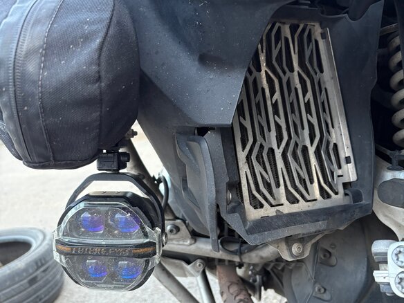 2015 BMW R 1200 GS Adventure, белый, 1000000 рублей - вид 14