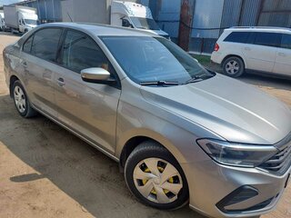 2021 Volkswagen Polo VI, серебристый, 1900000 рублей, вид 2